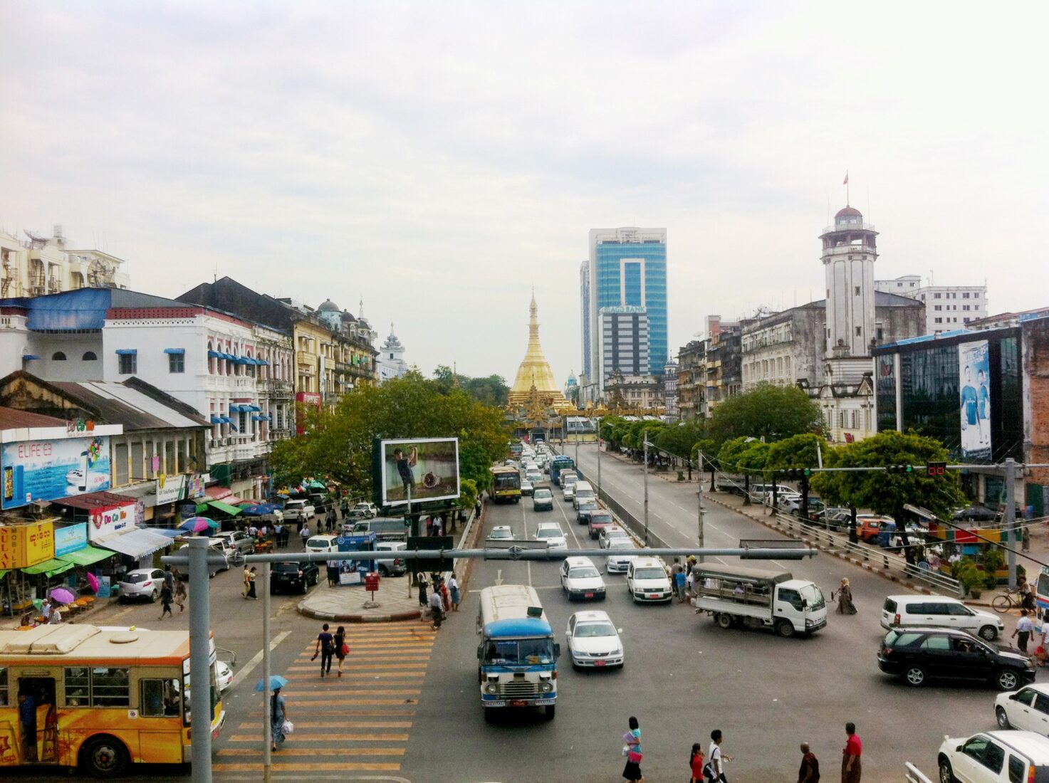 Việt Nam đang có 11 ngày nghỉ lễ/năm, có nước nghỉ đến 39 ngày- Ảnh 3. Việt Nam đang có 11 ngày nghỉ lễ/năm, có nước nghỉ đến 39 ngày- Ảnh 3.