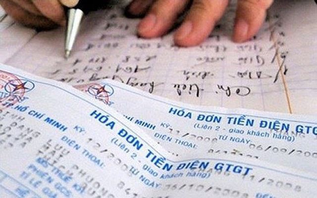 Trục lợi tiền điện nhà trọ?- Ảnh 1. Trục lợi tiền điện nhà trọ?- Ảnh 1.