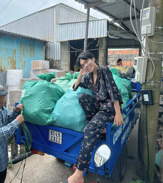 Món ăn gắn liền với tên các TikToker, luôn bán chạy ào ào nhưng chất lượng thì còn phải xem lại- Ảnh 14. Món ăn gắn liền với tên các TikToker, luôn bán chạy ào ào nhưng chất lượng thì còn phải xem lại- Ảnh 14.