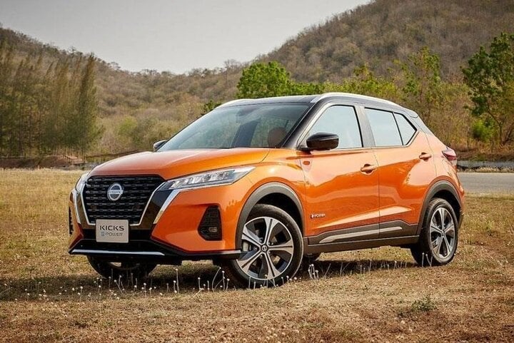 Xe Nhật 'khuynh đảo' phân khúc ô tô hybrid dưới 1 tỷ đồng ở Việt Nam- Ảnh 3. Xe Nhật 'khuynh đảo' phân khúc ô tô hybrid dưới 1 tỷ đồng ở Việt Nam- Ảnh 3.