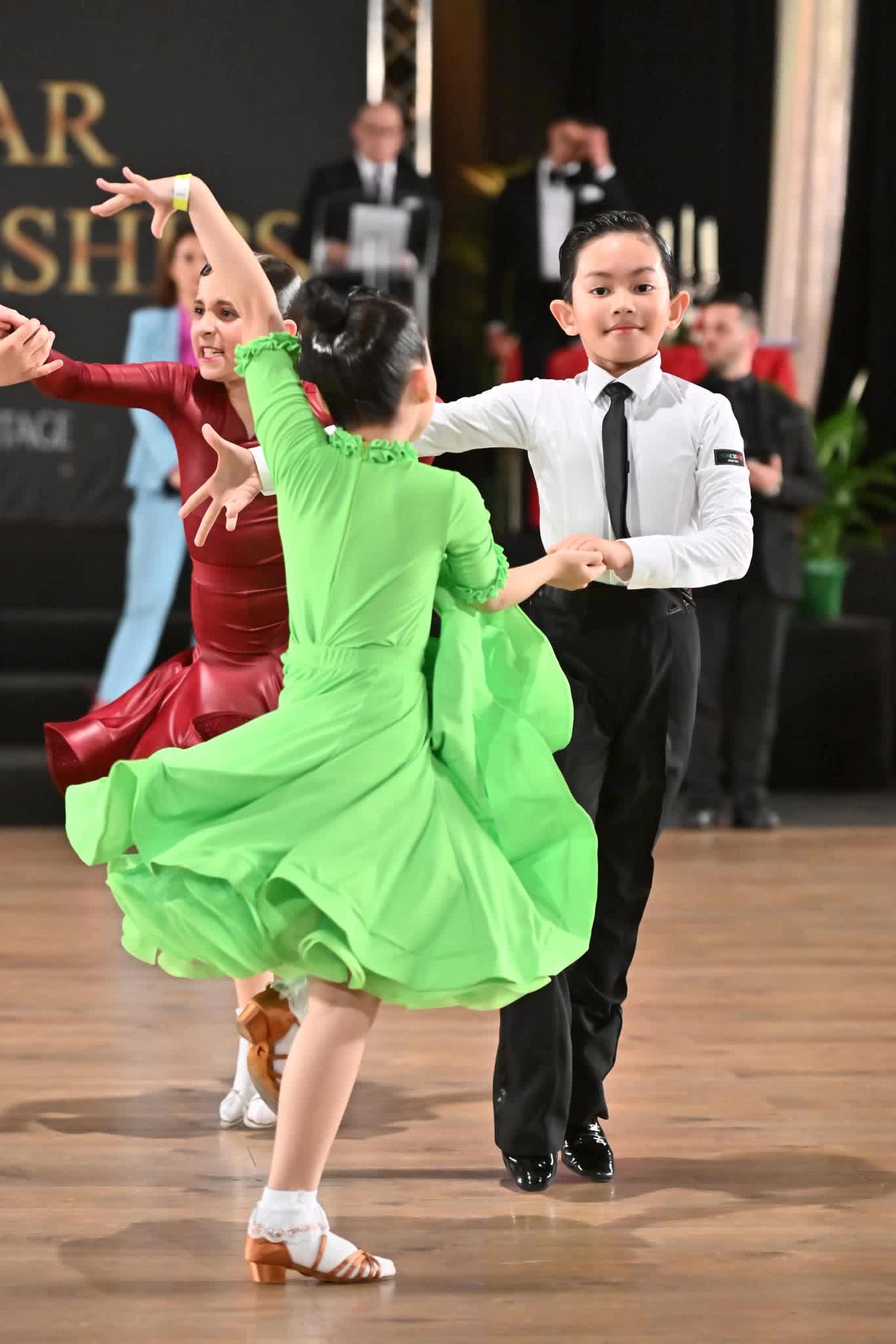 Con trai kiện tướng Dancesport nhảy vài phút khiến ai nấy "lạc nhịp", "con nhà nòi" nhưng phải đánh đổi bằng mồ hôi, công sức- Ảnh 2.