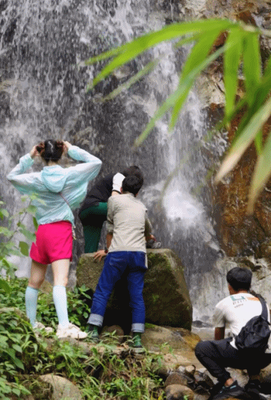 "Viện dưỡng lão" thanh niên gây tranh cãi: Tiền thuê mỗi tháng 5 triệu đồng, người trên 45 tuổi không được ở- Ảnh 14. "Viện dưỡng lão" thanh niên gây tranh cãi: Tiền thuê mỗi tháng 5 triệu đồng, người trên 45 tuổi không được ở- Ảnh 14.