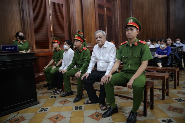 Ngày 20/8, xử phúc thẩm vụ án liên quan cha con ông Trần Quí Thanh- Ảnh 4. Ngày 20/8, xử phúc thẩm vụ án liên quan cha con ông Trần Quí Thanh- Ảnh 4.
