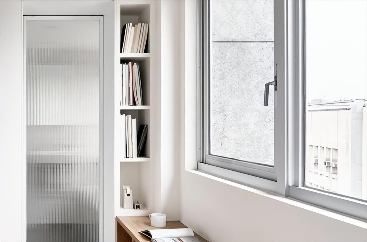 Căn hộ rộng 18m2 nhưng đầy đủ công năng, thậm chí còn có bồn tắm lớn của cô gái 34 tuổi- Ảnh 19. Căn hộ rộng 18m2 nhưng đầy đủ công năng, thậm chí còn có bồn tắm lớn của cô gái 34 tuổi- Ảnh 19.