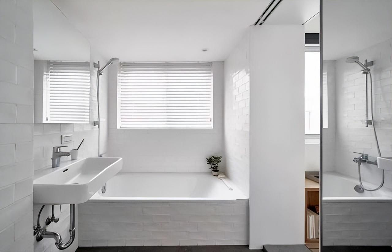 Căn hộ rộng 18m2 nhưng đầy đủ công năng, thậm chí còn có bồn tắm lớn của cô gái 34 tuổi- Ảnh 23. Căn hộ rộng 18m2 nhưng đầy đủ công năng, thậm chí còn có bồn tắm lớn của cô gái 34 tuổi- Ảnh 23.