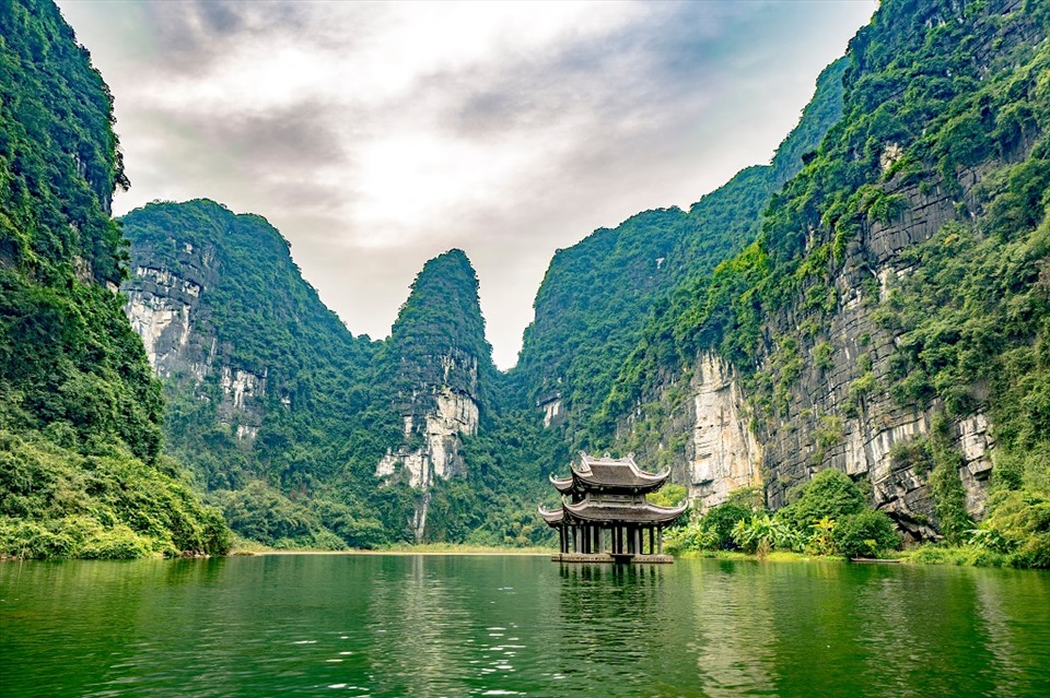 Việt Nam có 1 tỉnh được báo Anh xếp vào top kỳ quan dành riêng cho những người không thích đám đông: Lý do giải thích gây bất ngờ- Ảnh 3. Việt Nam có 1 tỉnh được báo Anh xếp vào top kỳ quan dành riêng cho những người không thích đám đông: Lý do giải thích gây bất ngờ- Ảnh 3.