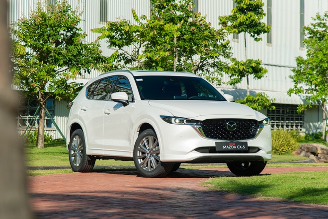Gần 1 tỷ đồng, chọn Lynk & Co 01 hay CX-5, Sportage, Tucson: Xe nhập đấu xe lắp ráp trên từng option- Ảnh 10. Gần 1 tỷ đồng, chọn Lynk & Co 01 hay CX-5, Sportage, Tucson: Xe nhập đấu xe lắp ráp trên từng option- Ảnh 10.
