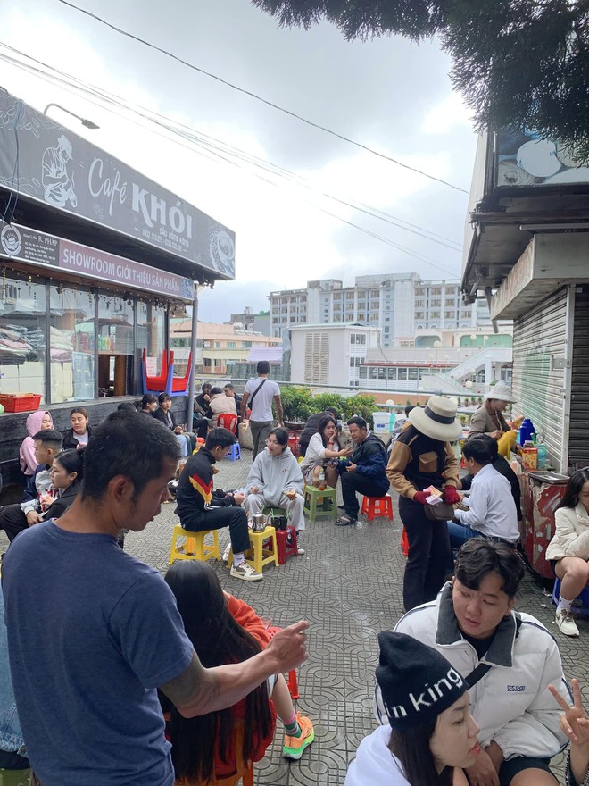 CẬP NHẬT lễ 2/9: Sapa đỉnh nóc ngập trong cờ hoa, Đà Lạt gói gọn trong hai từ "đông lạnh"- Ảnh 29.