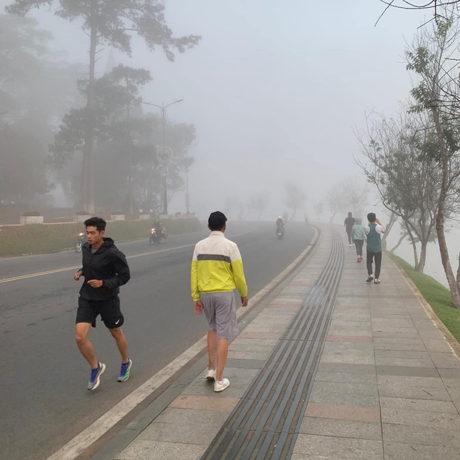 CẬP NHẬT lễ 2/9: Sapa đỉnh nóc ngập trong cờ hoa, Đà Lạt gói gọn trong hai từ "đông lạnh"- Ảnh 27.