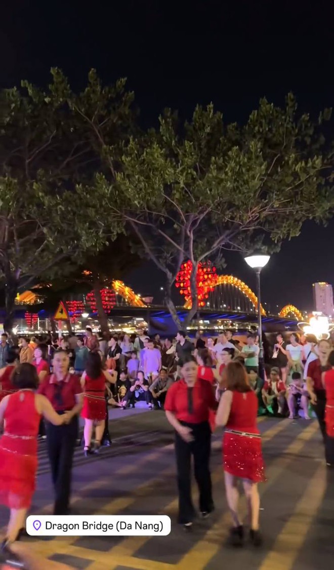 CẬP NHẬT lễ 2/9: Sapa đỉnh nóc ngập trong cờ hoa, Đà Lạt gói gọn trong hai từ "đông lạnh"- Ảnh 40.