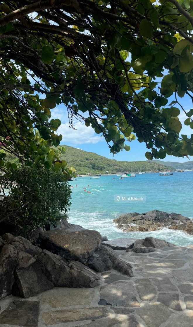 CẬP NHẬT lễ 2/9: Sapa đỉnh nóc ngập trong cờ hoa, Đà Lạt gói gọn trong hai từ "đông lạnh"- Ảnh 50.