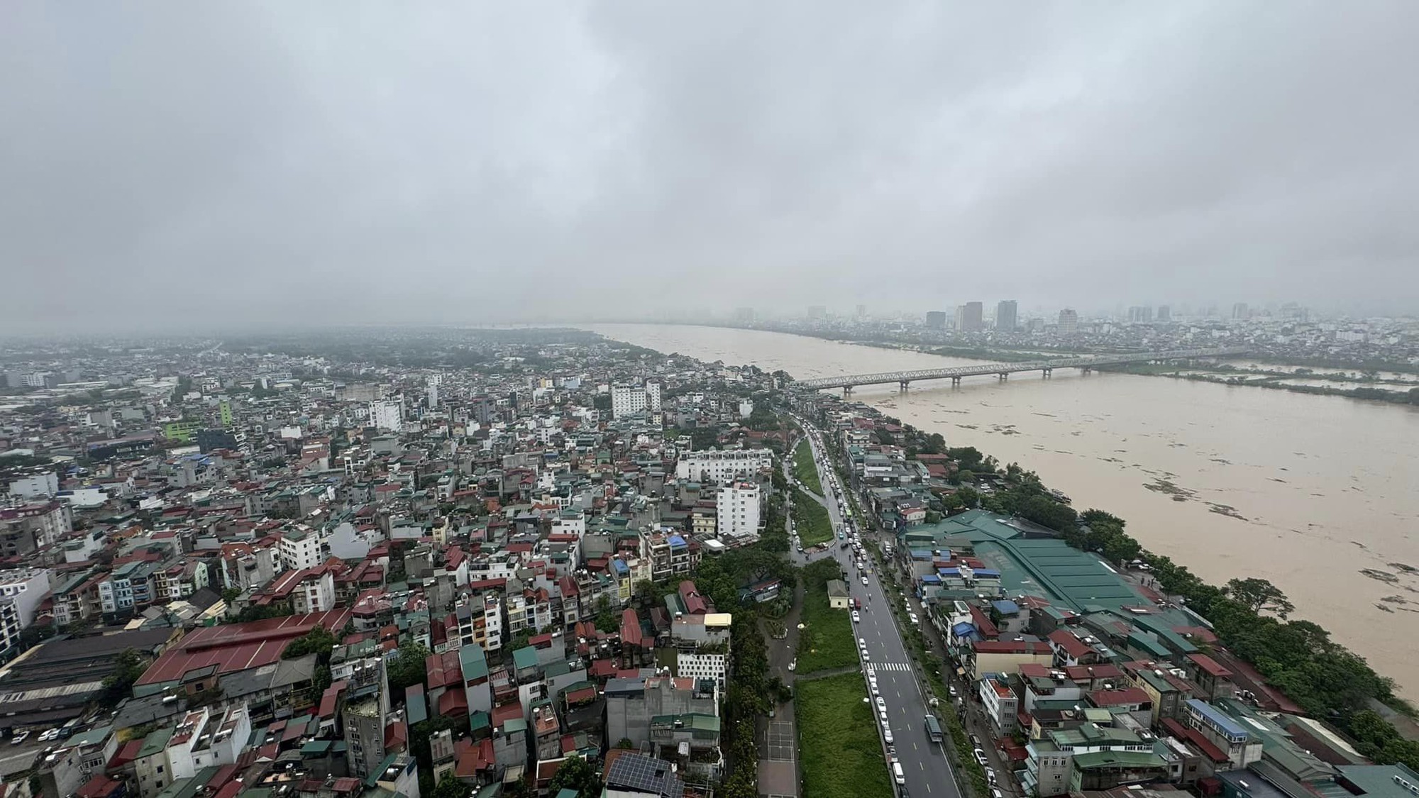 Cảnh báo khẩn cấp nguy cơ ngập lụt nội thành; Hà Nội sẵn sàng phương án sơ tán dân- Ảnh 16.