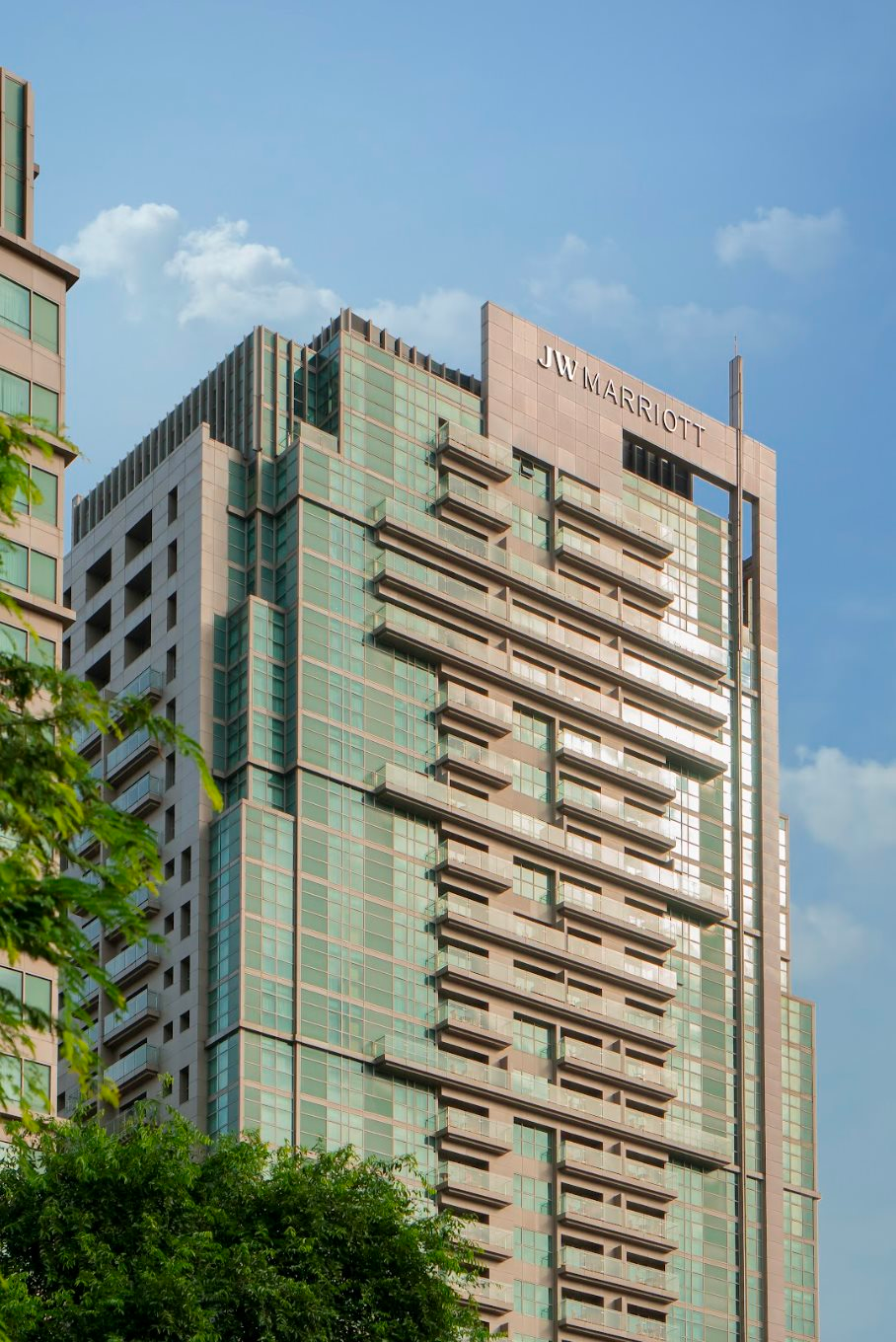 Thương hiệu cao cấp JW Marriott chính thức gia nhập thị trường TPHCM, nằm ngay trung tâm Quận 1, cung ứng 565 phòng khách sạn và căn hộ- Ảnh 2.