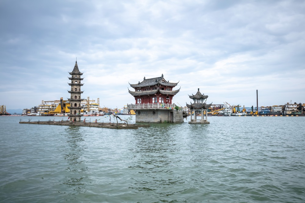Ngôi chùa quanh năm ngập nước nhưng vẫn sừng sững sau cả thiên niên kỷ- Ảnh 1. Ngôi chùa quanh năm ngập nước nhưng vẫn sừng sững sau cả thiên niên kỷ- Ảnh 1.