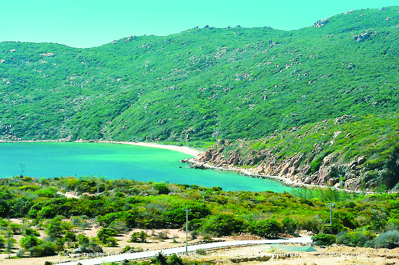 Phát hiện bãi biển hoang sơ gần Nha Trang, được ví như "nàng tiên ngủ quên", nhiều người chưa hề nghe tên- Ảnh 2.