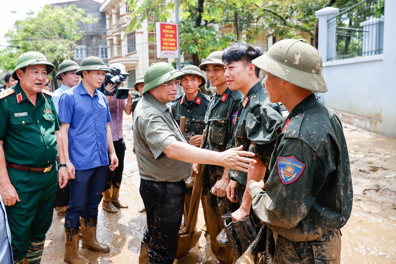 Thủ tướng: Hỗ trợ ngay Yên Bái 50 tỷ đồng khắc phục hậu quả thiên tai- Ảnh 7.