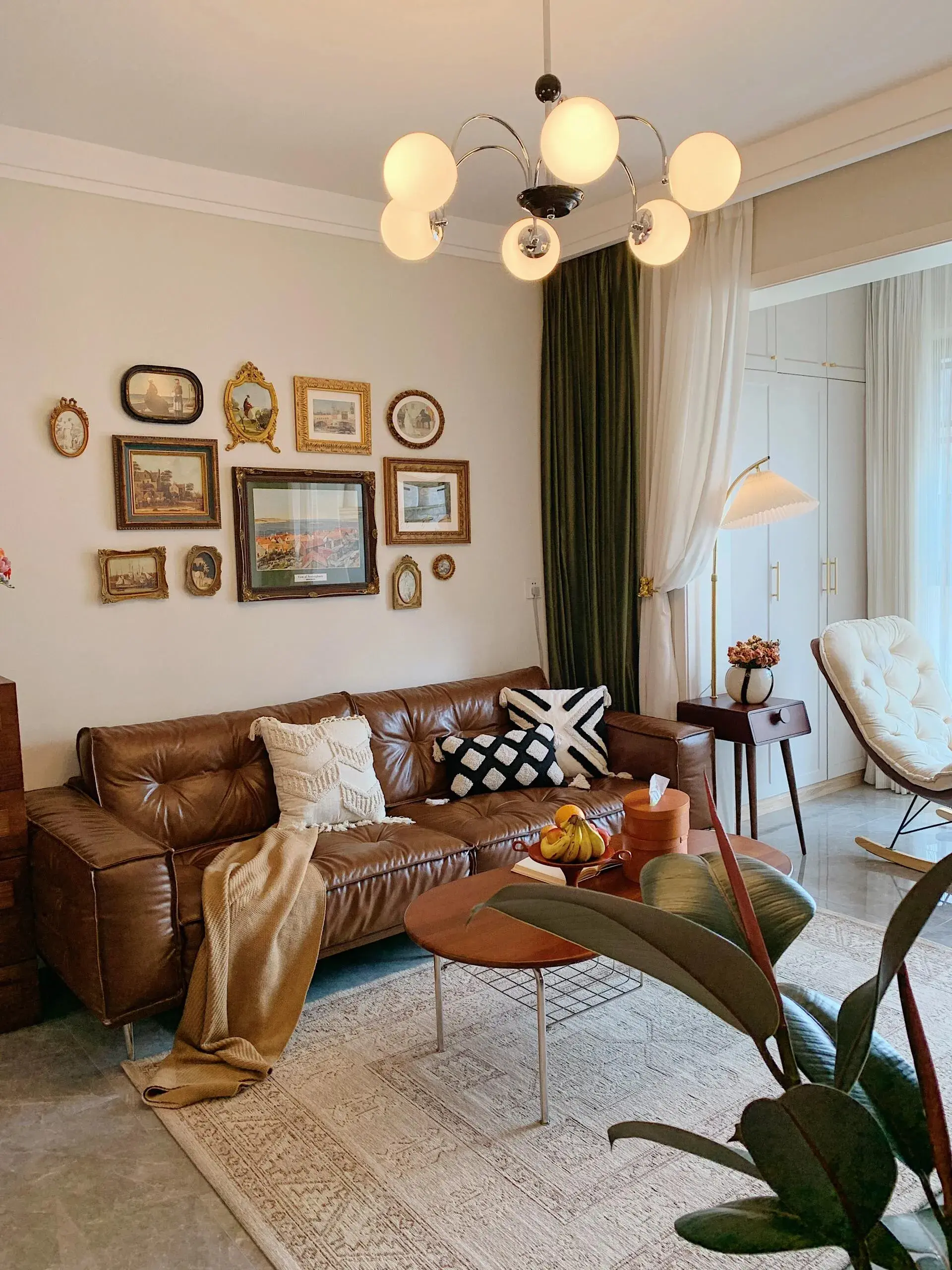 Ngôi nhà nhỏ 65m2 ở thành phố nhỏ này đã giúp tôi sống chậm lại và tận hưởng cuộc sống!- Ảnh 5. Ngôi nhà nhỏ 65m2 ở thành phố nhỏ này đã giúp tôi sống chậm lại và tận hưởng cuộc sống!- Ảnh 5.