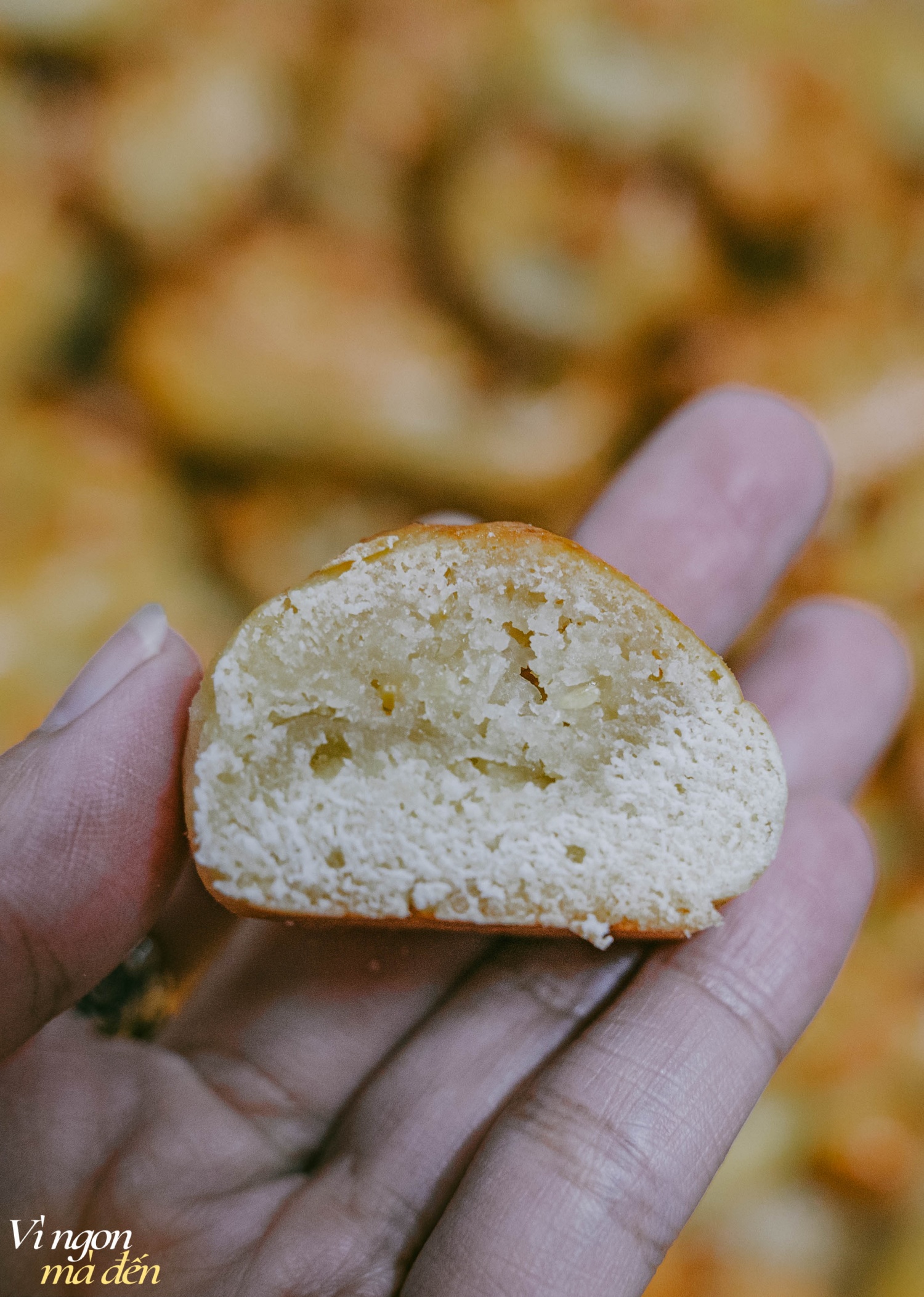 Gặp người đàn ông gần 40 năm làm bánh Trung thu lợn ỉ nặn tay hiếm có ở Hà Nội- Ảnh 6. Gặp người đàn ông gần 40 năm làm bánh Trung thu lợn ỉ nặn tay hiếm có ở Hà Nội- Ảnh 6.