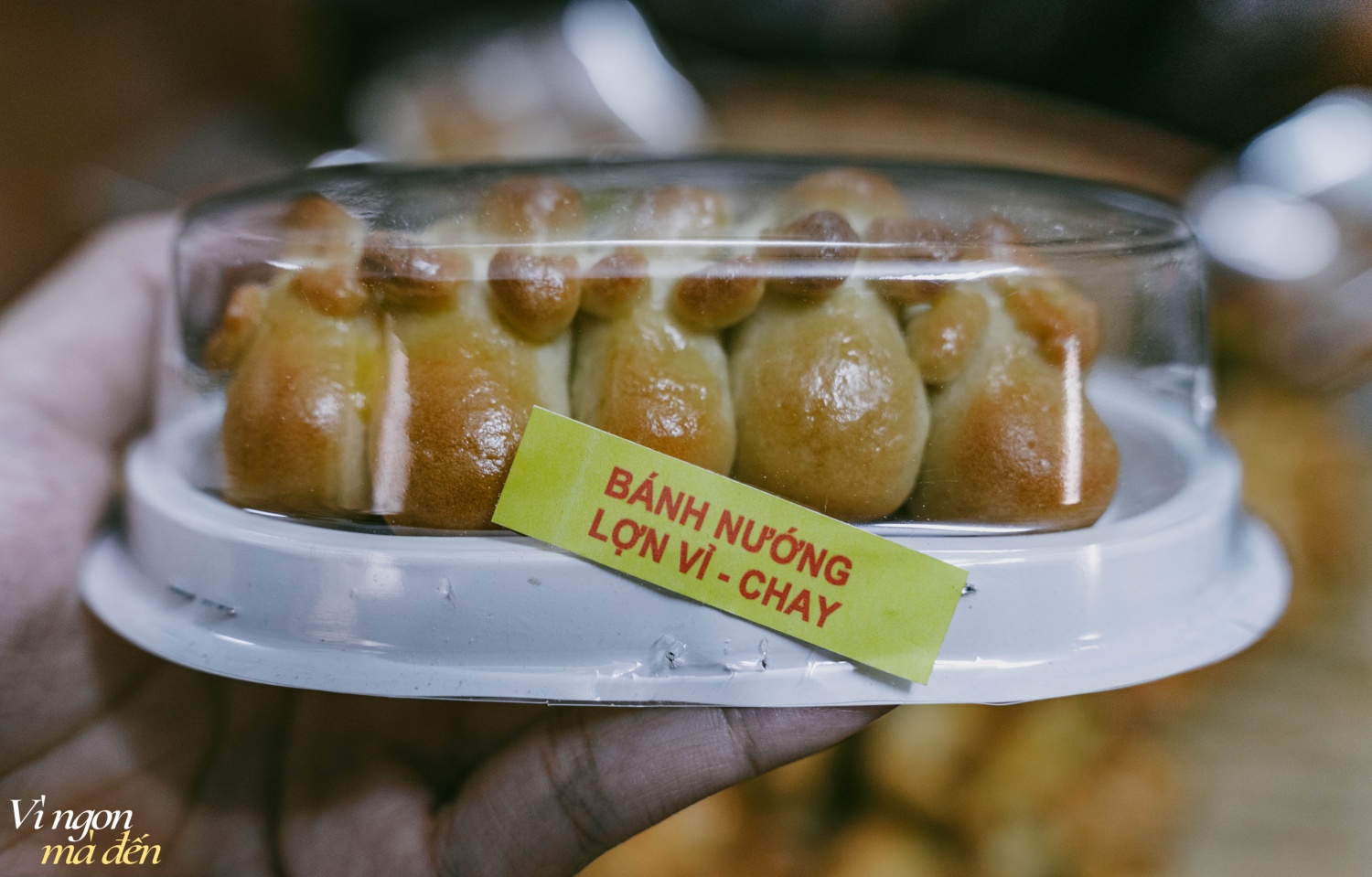 Gặp người đàn ông gần 40 năm làm bánh Trung thu lợn ỉ nặn tay hiếm có ở Hà Nội- Ảnh 17. Gặp người đàn ông gần 40 năm làm bánh Trung thu lợn ỉ nặn tay hiếm có ở Hà Nội- Ảnh 17.
