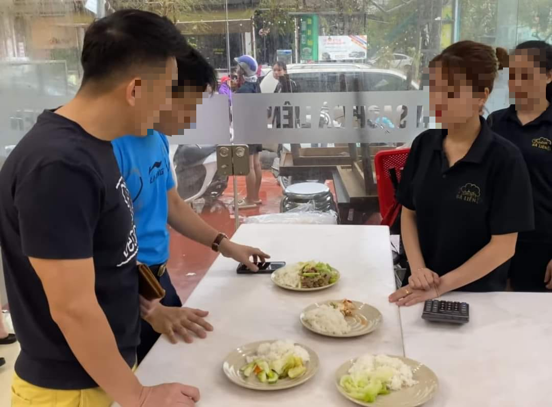 Hạ Long sau bão số 3: Nơi bị tố Hạ Long sau bão số 3: Nơi bị tố