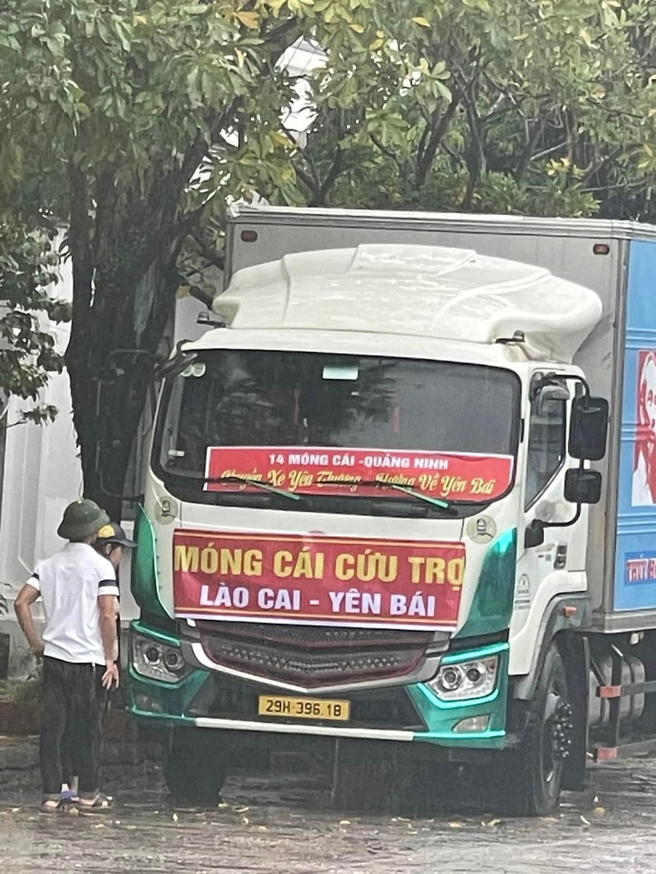 Khi đồng bào gặp nạn là lúc cả nước xích lại gần nhau, Trung thu ý nghĩa nhất là cùng nhau mang hi vọng đoàn viên cho mọi gia đình!- Ảnh 19.