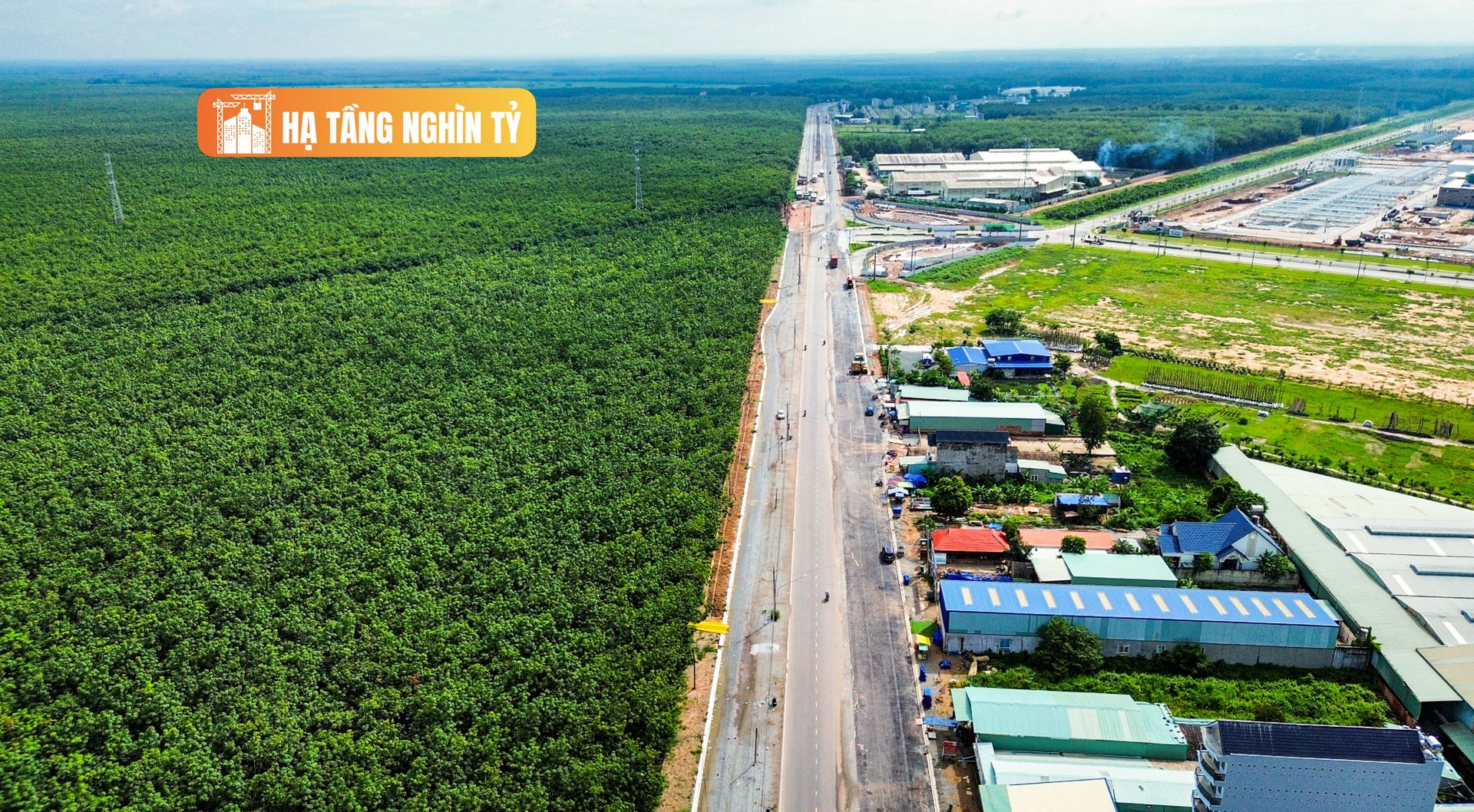 Toàn cảnh tuyến đường được chi 3.000 tỷ để mở rộng lên 6 làn xe, kết nối với khu công nghiệp rộng có nhà máy lớn nhất thế giới của LEGO- Ảnh 1.