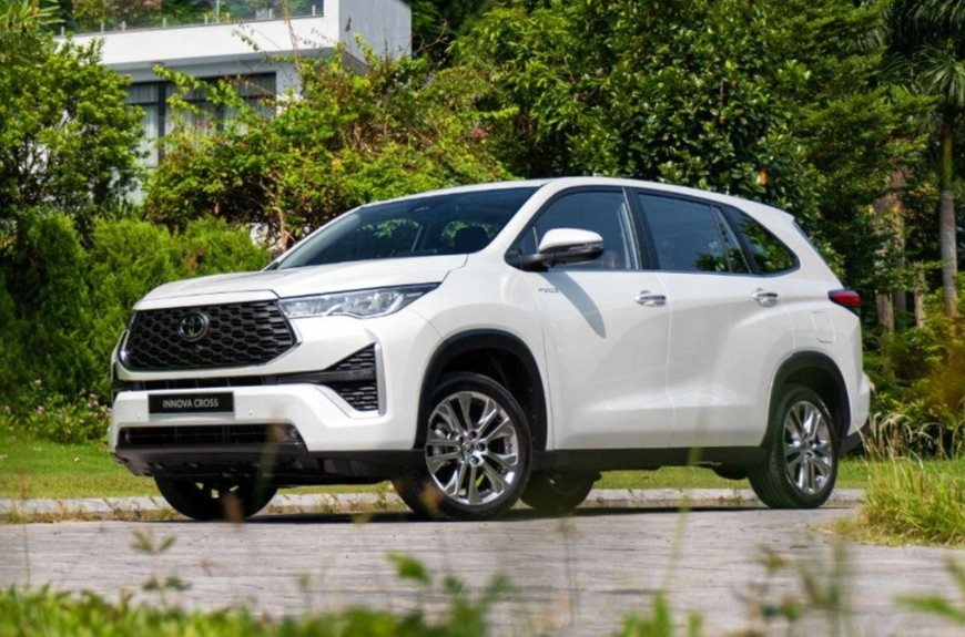 Sếp Toyota Việt Nam: Doanh số bán xe hybrid tăng theo từng tháng, có kế hoạch ra mắt xe thuần điện- Ảnh 1.