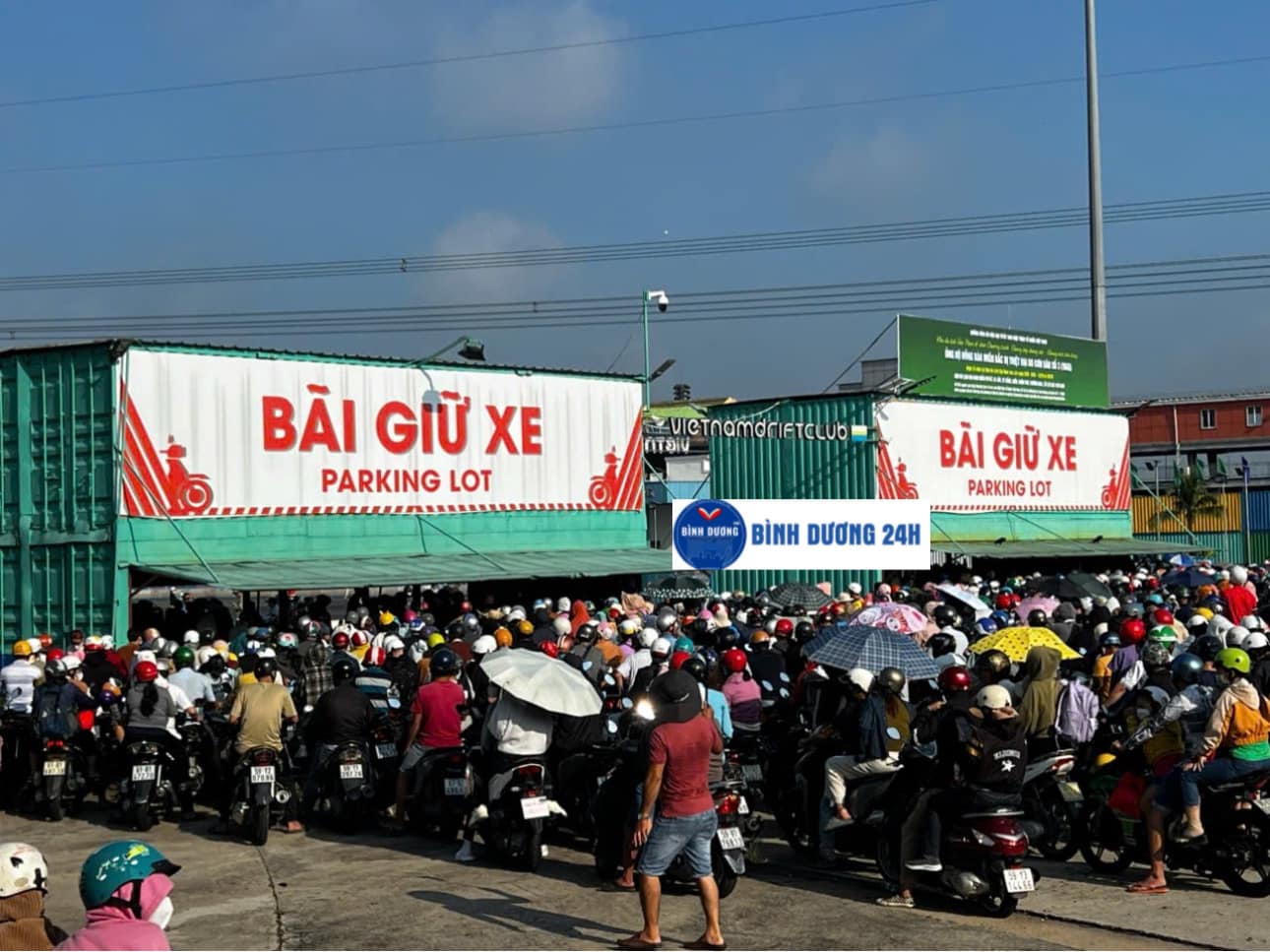 Khu du lịch Đại Nam chật cứng ngay ngày đầu tiên mở cửa miễn phí cho toàn bộ người dân- Ảnh 8.