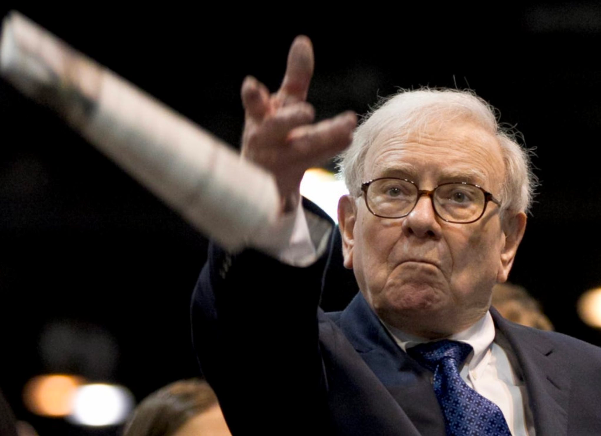 Warren Buffett thu về hơn 6 tỷ USD sau khi bán một cổ phiếu nắm giữ suốt 13 năm: Chuyên gia nhận định mục đích 'không ngờ'- Ảnh 1.