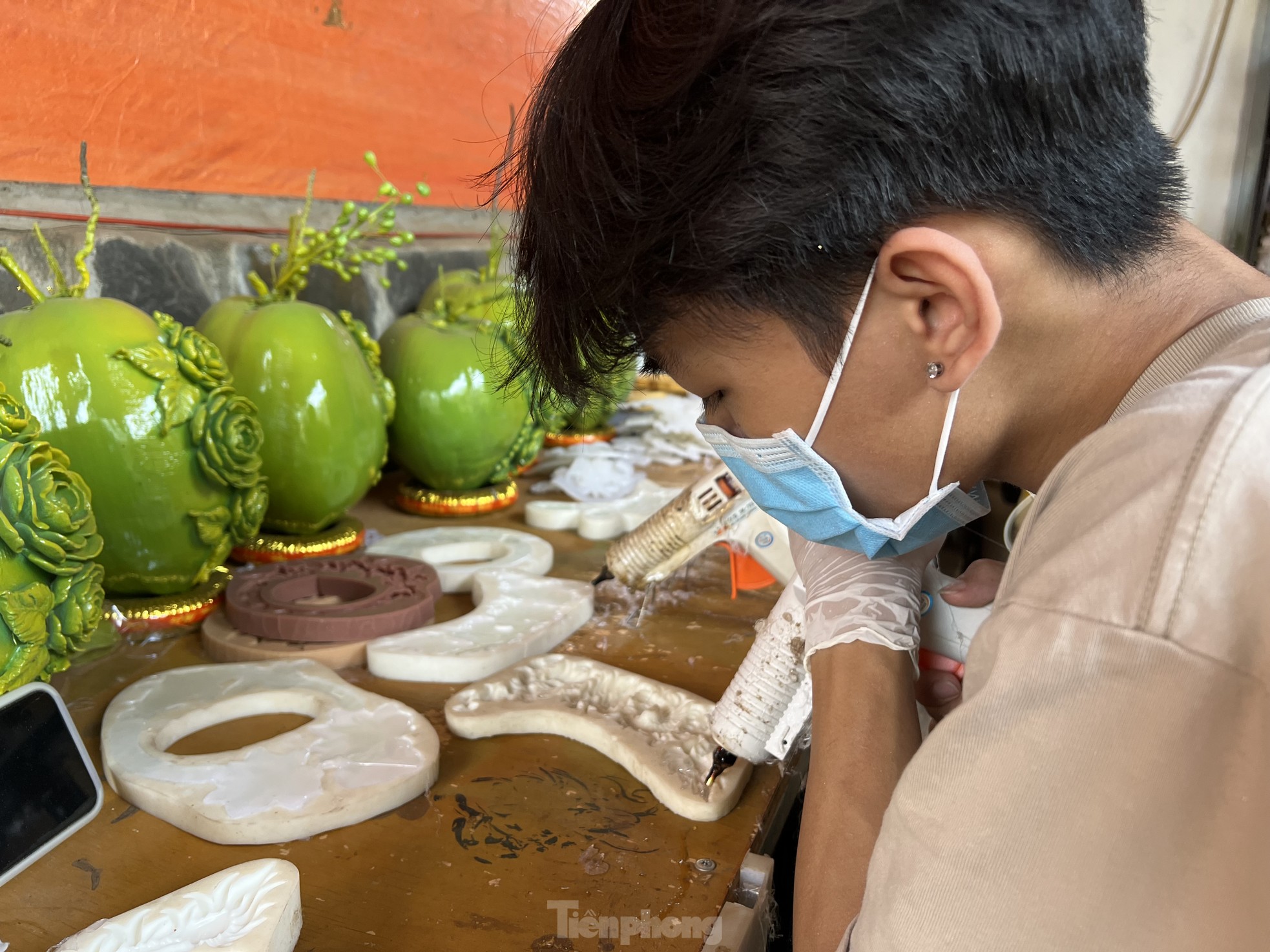 Mặt hàng Tết mà người sản xuất đã dừng nhận đơn hàng cả tháng vì… làm không xuể- Ảnh 6.