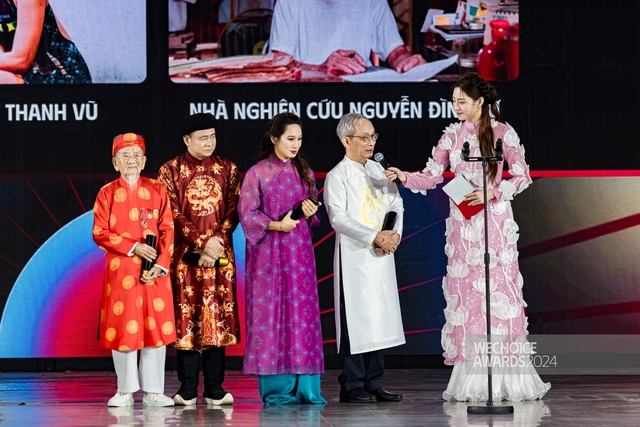 Gala vinh danh và trao giải WeChoice Awards 2024: Một đêm thật đẹp của niềm cảm hứng “Việt Nam tôi đó”!- Ảnh 41.