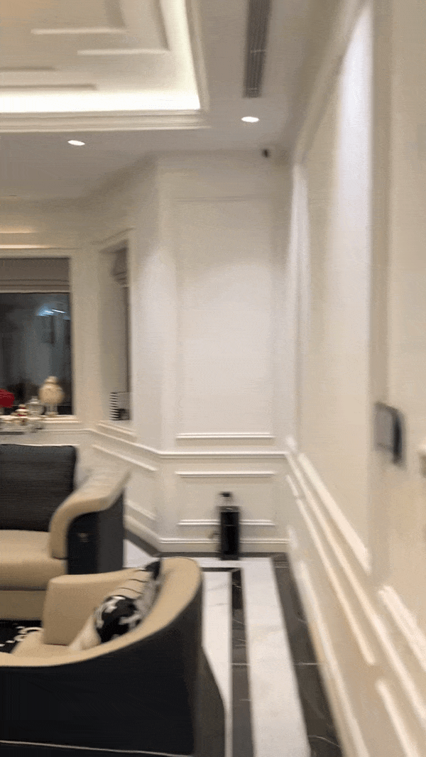 Cảnh tượng bên trong Cảnh tượng bên trong