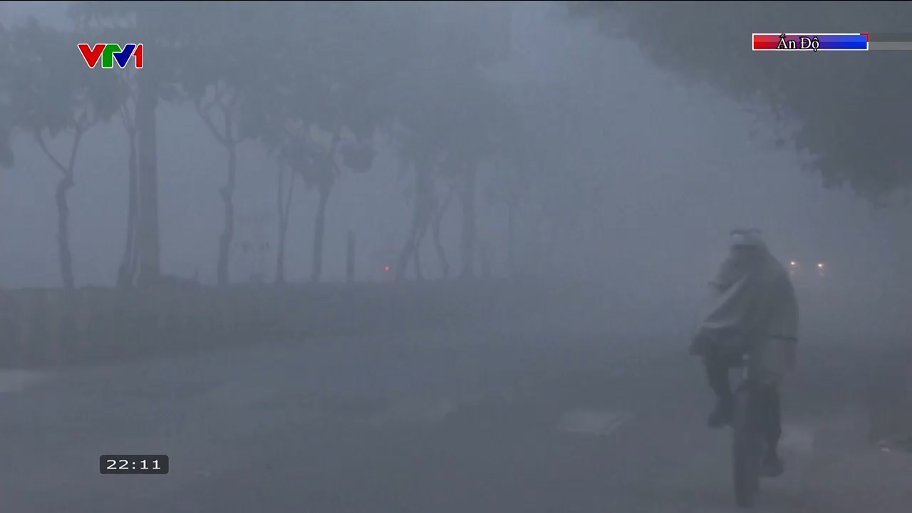 Ô nhiễm không khí ở đô thị lên mức báo động: Cần giải pháp tức thời- Ảnh 3. Ô nhiễm không khí ở đô thị lên mức báo động: Cần giải pháp tức thời- Ảnh 3.