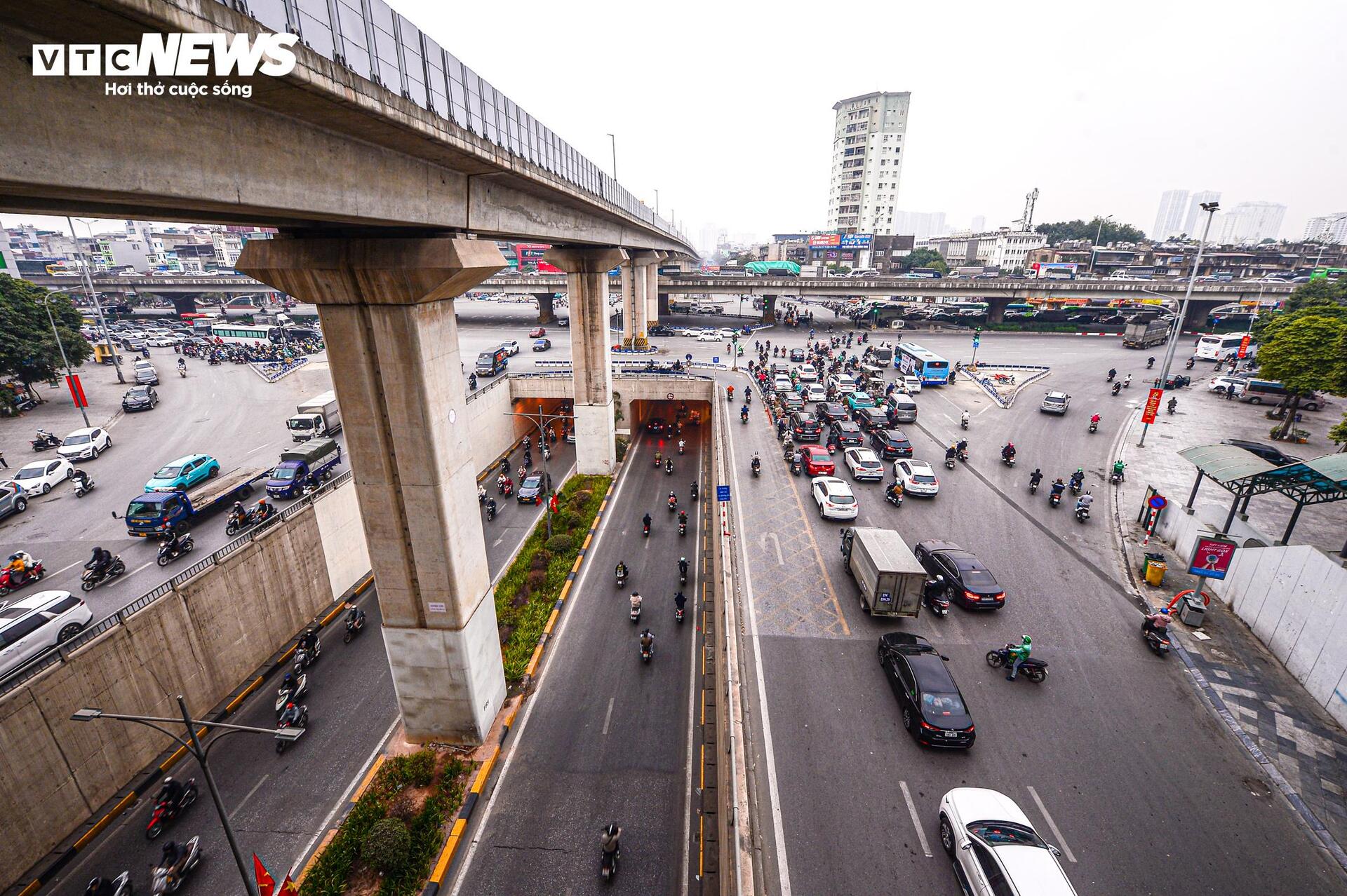 Điều chỉnh lại 'điểm đen' Nguyễn Xiển: Dân nhầm đường, chật vật đi ngược chiều- Ảnh 6.