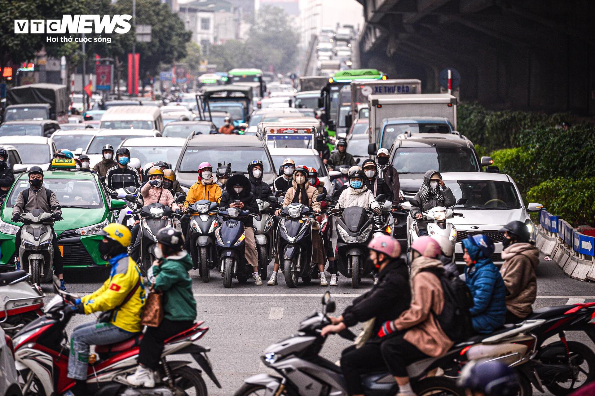 Điều chỉnh lại 'điểm đen' Nguyễn Xiển: Dân nhầm đường, chật vật đi ngược chiều- Ảnh 5.