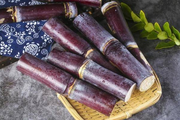 Theo phong thủy: Đêm giao thừa đủ 5 trái trong nhà, gia chủ không bao giờ sợ nghèo khó- Ảnh 4. Theo phong thủy: Đêm giao thừa đủ 5 trái trong nhà, gia chủ không bao giờ sợ nghèo khó- Ảnh 4.