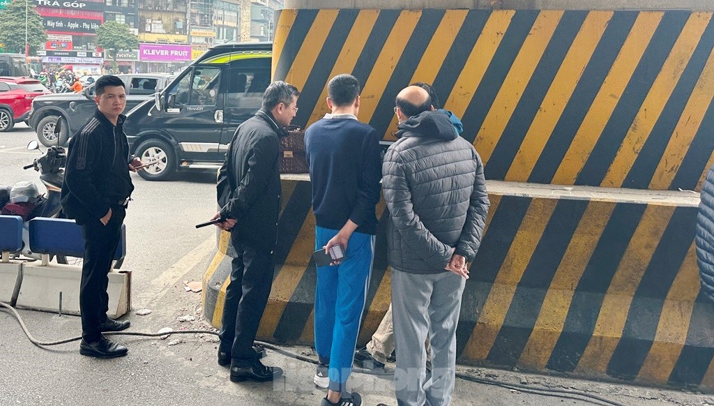 Ùn tắc tại nút Thanh Xuân: Lãnh đạo Sở GTVT có lúng túng trong giải pháp?- Ảnh 8.