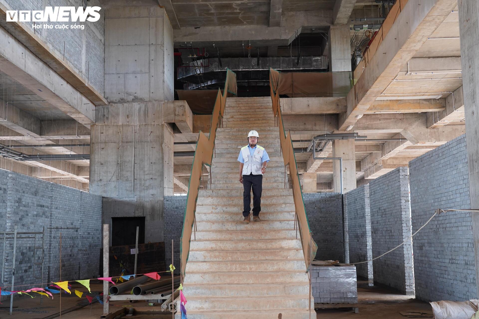 Gác lại đoàn viên, nghìn công nhân làm việc xuyên Tết ở sân bay Long Thành- Ảnh 13.