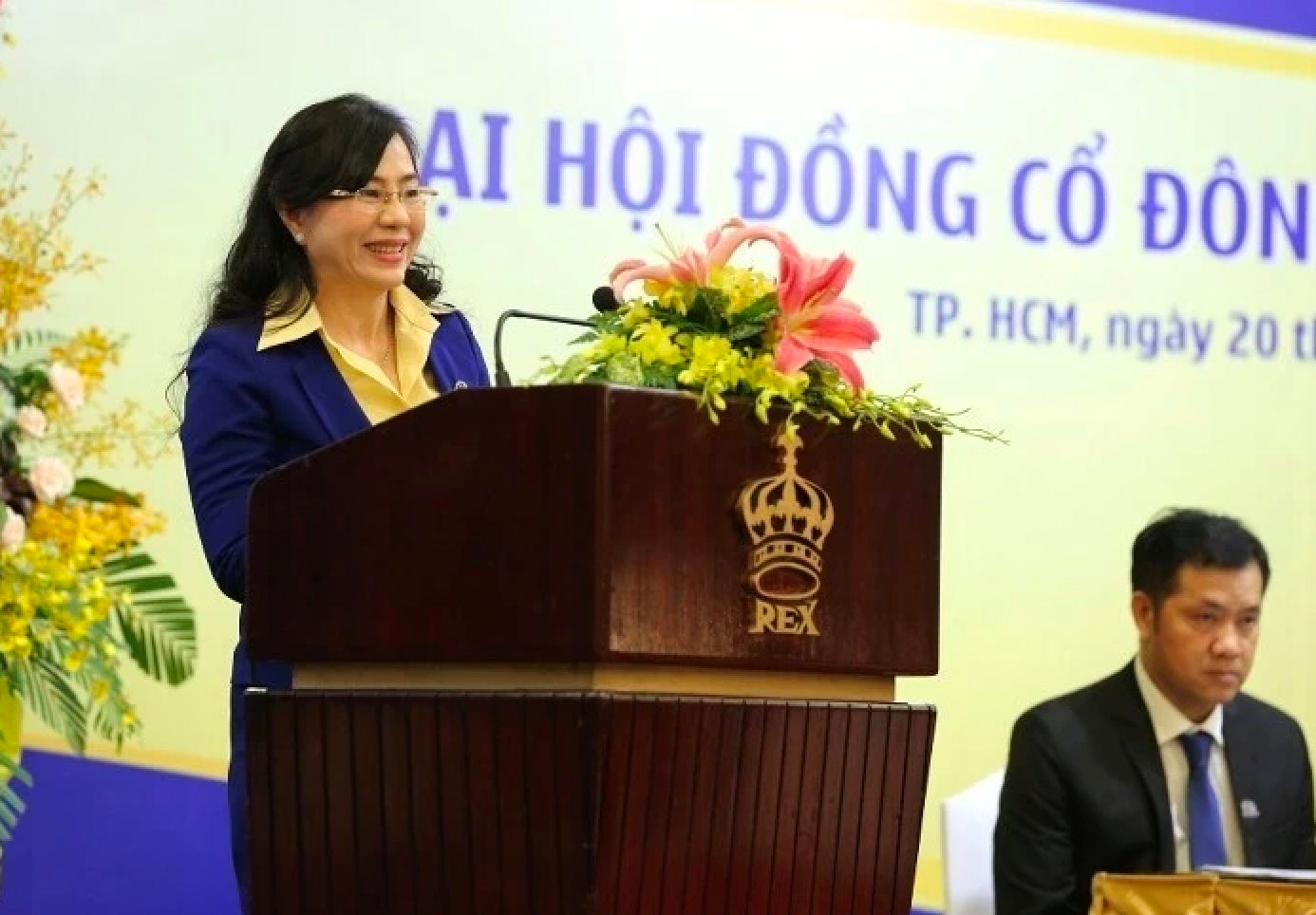 Cặp chồng Rồng vợ Rắn nhà Địa ốc Hoàng Quân: Vị Chủ tịch nói về hạnh phúc 35 năm, khẳng định “không bồ nhí, không con rơi”…, cùng đưa công ty vượt khó- Ảnh 3.