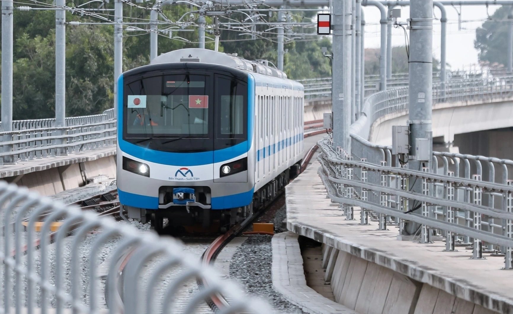 Sau Metro Bến Thành - Suối Tiên, điểm tên 7 tuyến metro sẽ được TP.HCM ưu tiên đầu tư: Dài 355 km, tổng vốn đầu tư khoảng 40,2 tỷ USD- Ảnh 1.