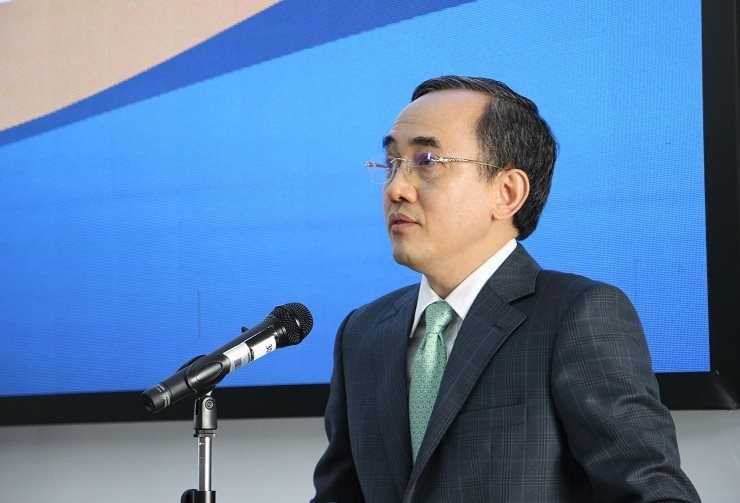 Người đàn ông sinh năm 1964 gốc Nam Định kiếm thêm 1.500 tỷ trong năm "tuổi" nhờ chứng khoán, còn được cấp bằng sáng chế độc quyền loại nhựa đặc biệt- Ảnh 3.