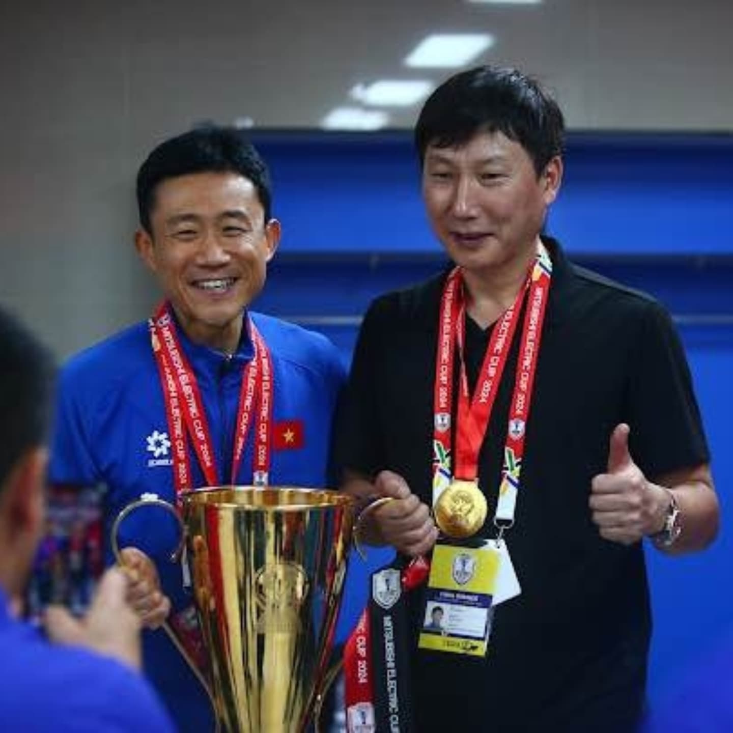 Trợ lý HLV Kim Sang-sik: “Tôi không hiểu sao mình lại chọn sang Việt Nam làm việc”- Ảnh 1.