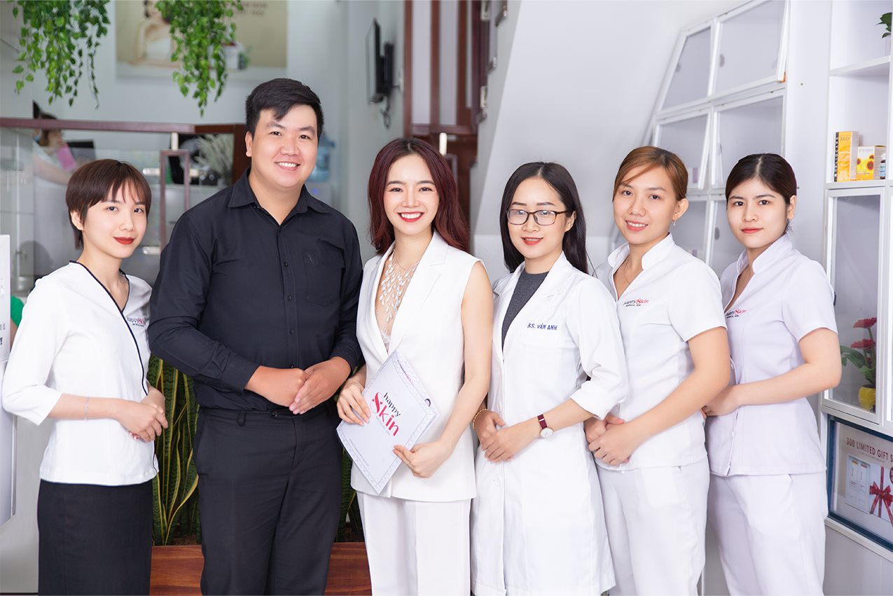 Từng phục vụ 10.000 khách hàng, chuỗi spa của CEO Emmi Hoàng vừa đóng nốt cửa hàng cuối cùng chỉ sau 6 năm hoạt động- Ảnh 2.