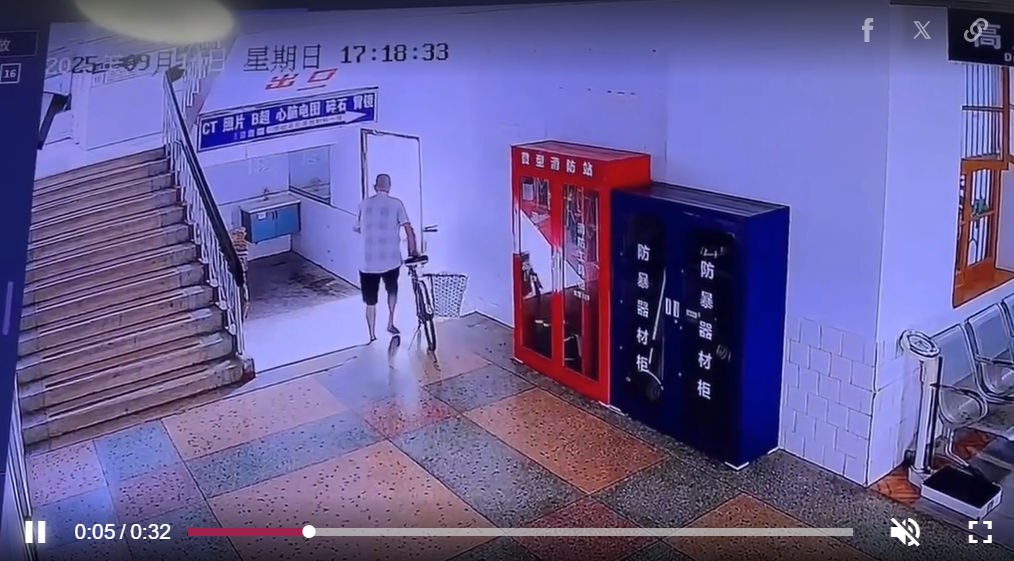 Gặp cụ ông bị ngã xe, người đàn ông liền giúp đỡ, không ngờ bị gia đình nạn nhân đòi bồi thường hơn 100 triệu đồng Gặp cụ ông bị ngã xe, người đàn ông liền giúp đỡ, không ngờ bị gia đình nạn nhân đòi bồi thường hơn 100 triệu đồng