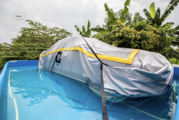 Dùng bạt chống ngập ô tô trong mùa mưa bão: Cẩn thận tiền mất tật mang- Ảnh 1. Dùng bạt chống ngập ô tô trong mùa mưa bão: Cẩn thận tiền mất tật mang- Ảnh 1.