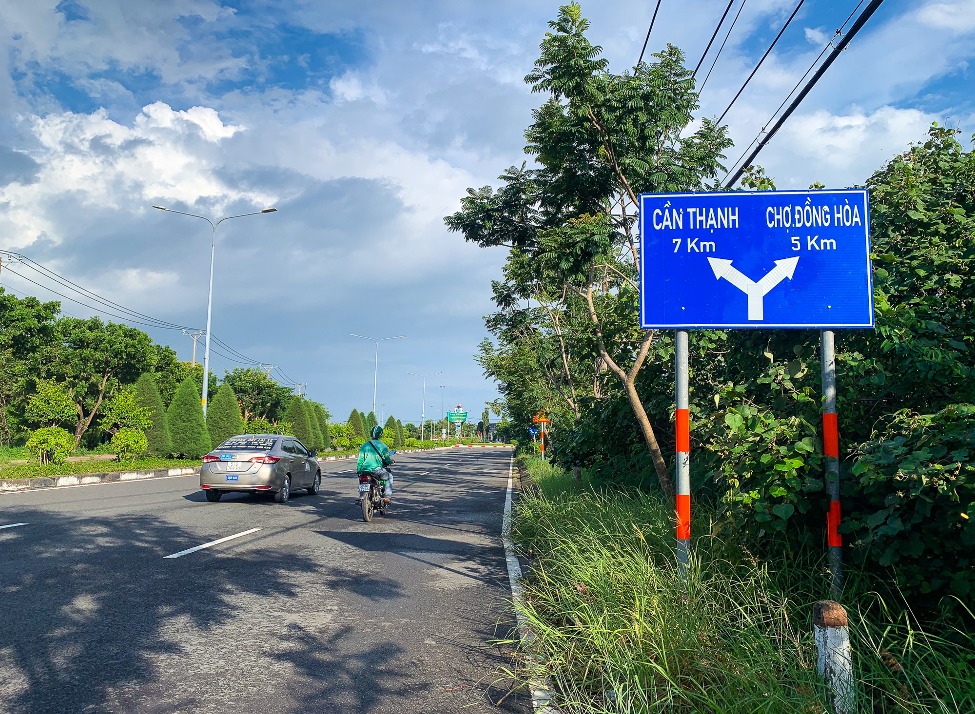 Siêu dự án 10 tỷ USD của Vinhomes tăng tốc xây dựng, nhà đầu tư ồ ạt “săn” đất nền xung quanh, lan rộng cả những khu vực cách dự án hơn 30km- Ảnh 4. Siêu dự án 10 tỷ USD của Vinhomes tăng tốc xây dựng, nhà đầu tư ồ ạt “săn” đất nền xung quanh, lan rộng cả những khu vực cách dự án hơn 30km- Ảnh 4.