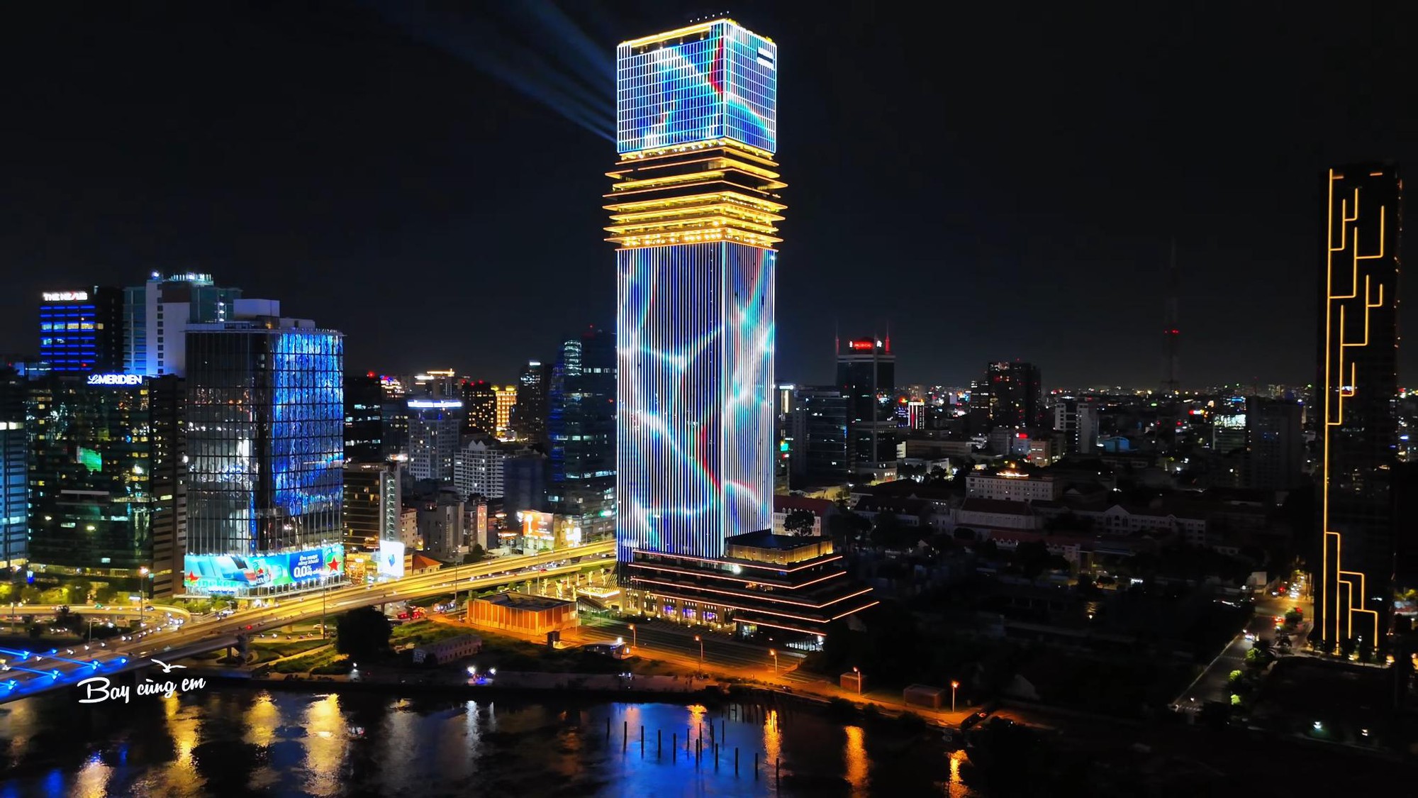 Khám phá bên trong tòa tháp Saigon Marina IFC - Ảnh 3.