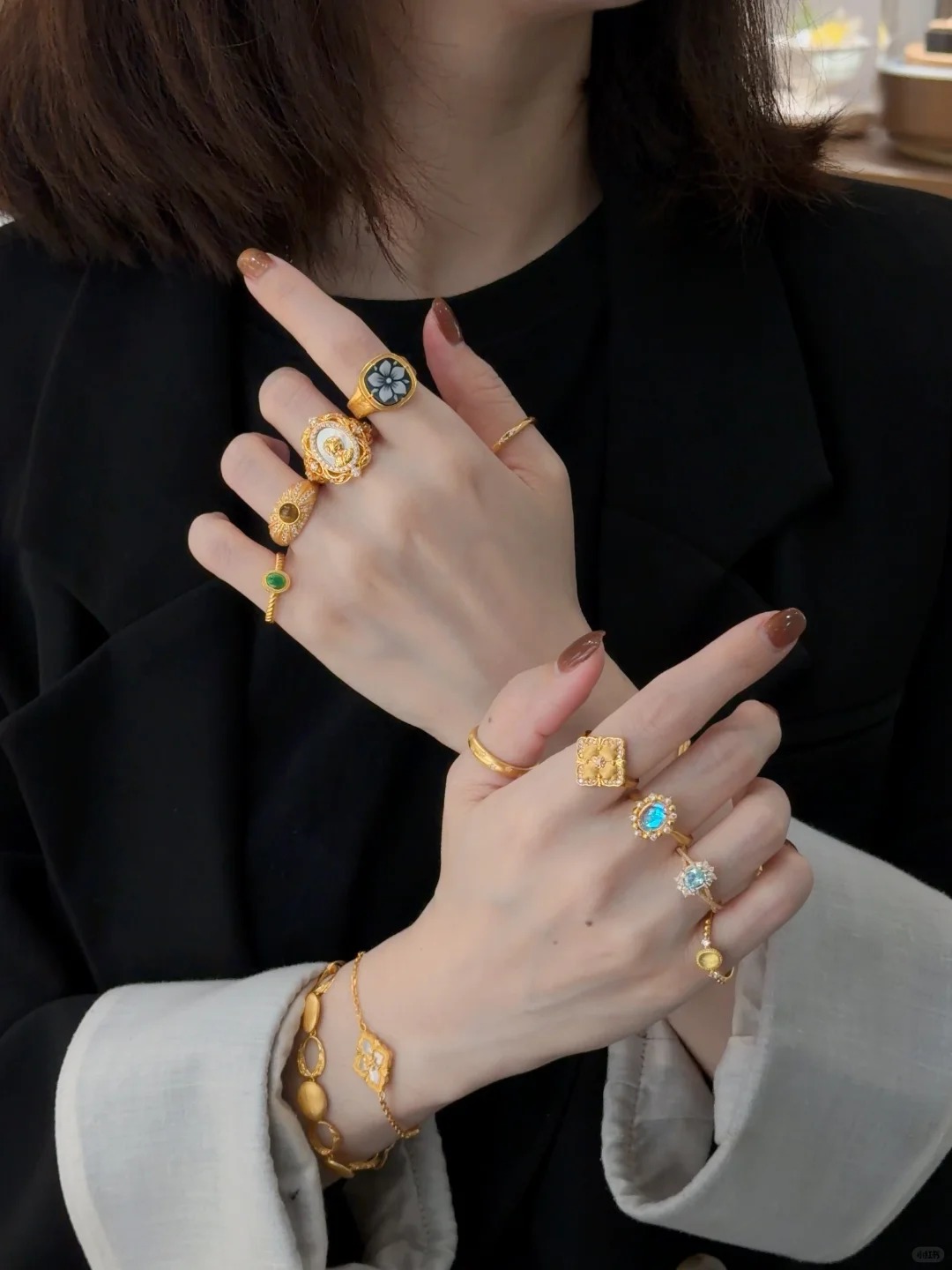 Bà mẹ 8x mở 6 tiệm vàng, làm chuỗi cung ứng: Phụ nữ muốn tuổi già an yên phải biết kiếm tiền và tích lũy- Ảnh 6. Bà mẹ 8x mở 6 tiệm vàng, làm chuỗi cung ứng: Phụ nữ muốn tuổi già an yên phải biết kiếm tiền và tích lũy- Ảnh 6.