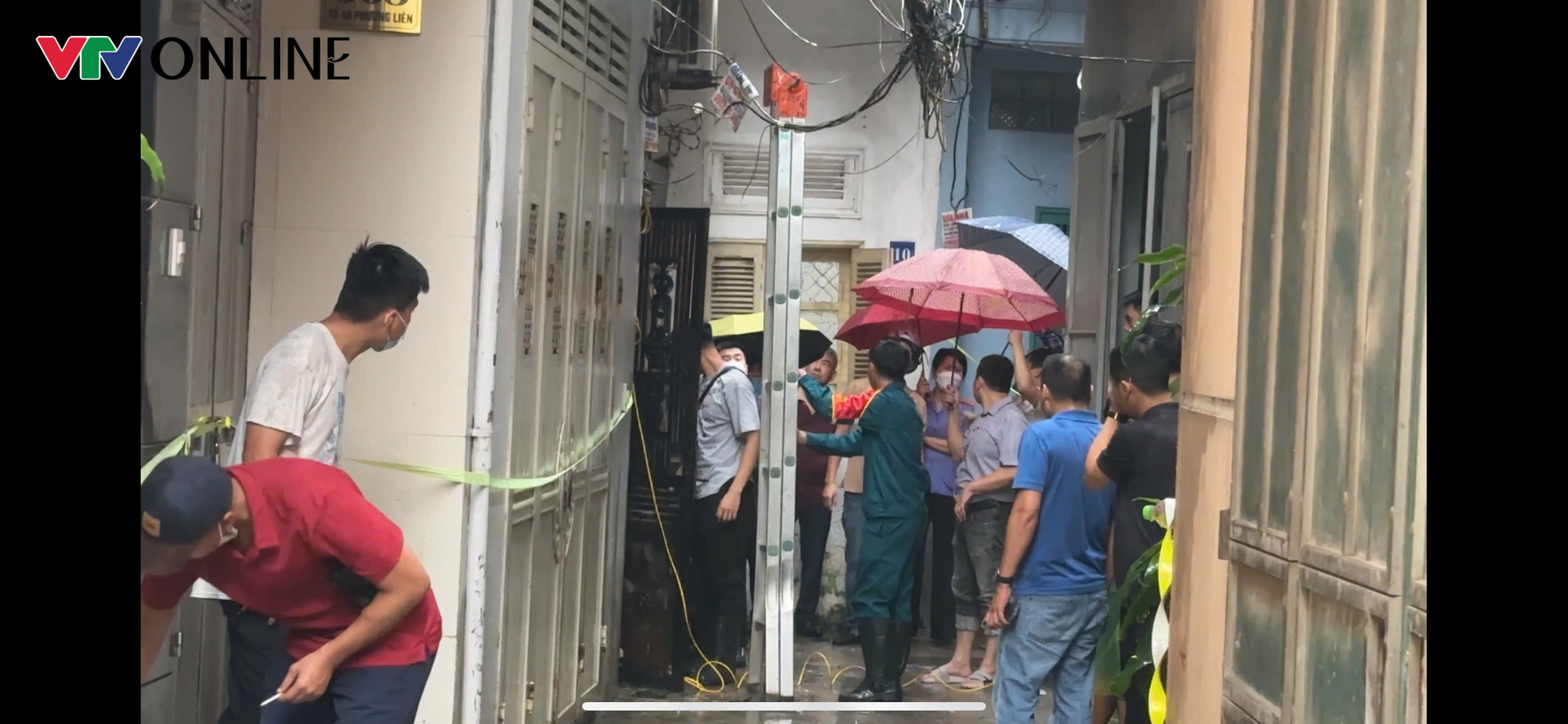 Chủ tịch UBND TP Hà Nội chỉ đạo khẩn trương khắc phục hậu quả vụ cháy khiến 5 người tử vong tại phố Kim Hoa - Ảnh 3.