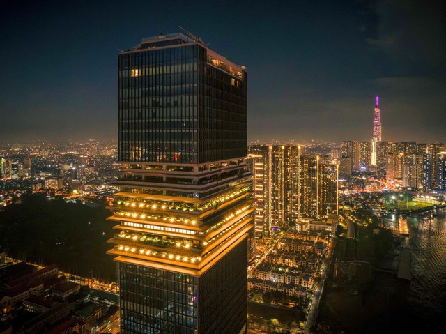 Khám phá bên trong tòa tháp Saigon Marina IFC - Ảnh 2.